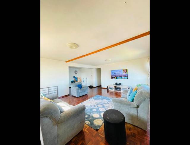 2 BEDROOM APARTMENT FOR SALE IN DURBAN CBD